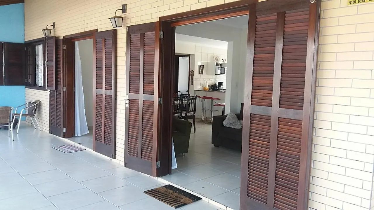 Casa Temporada Beto Carrero Villa Penha  Vakantiehuis Penha (Santa Catarina)